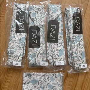 Dazi Baltic Ties: Blue and White